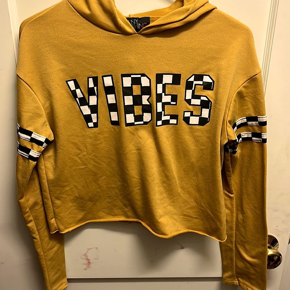 Yellow checkered letter crop hoodie size L sweatshirt